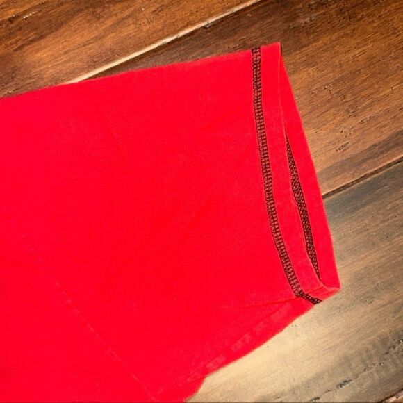 Nike Men’s Tee - Picture 2 of 5